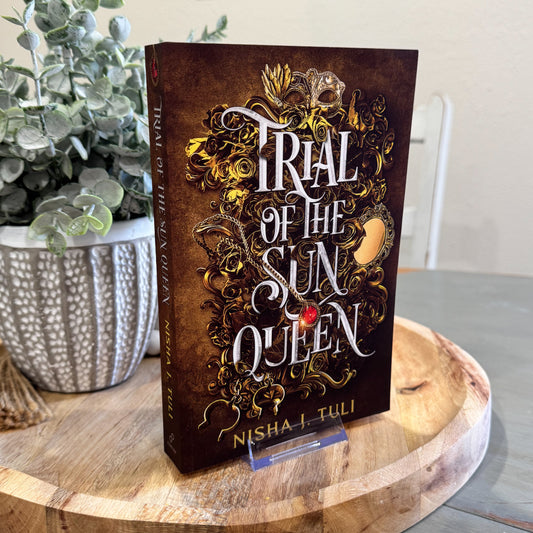 Trial of the Sun Queen: Artefacts of Ouranos #1