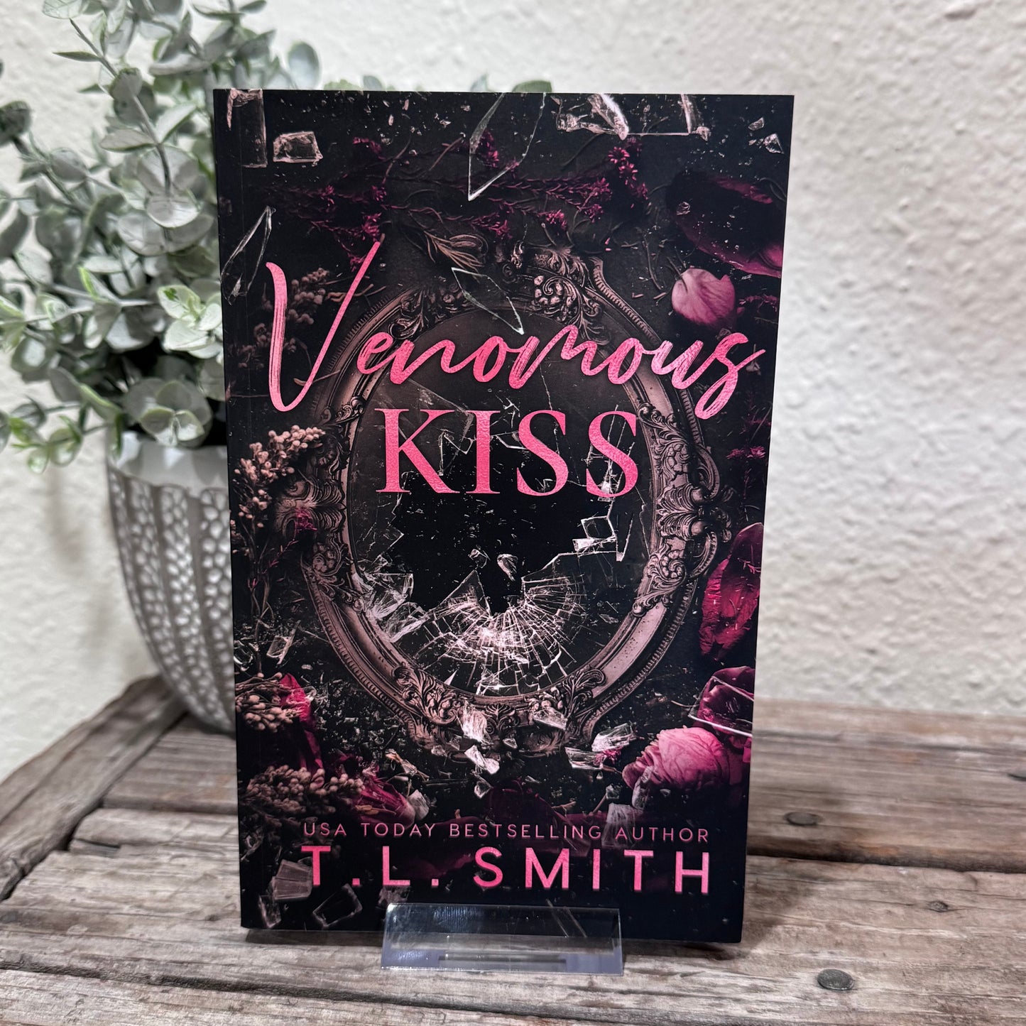 Venomous Kiss